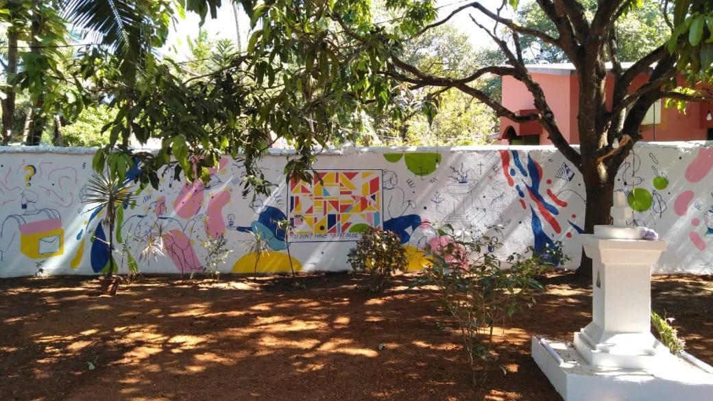 Anjuna By Roadhouse Hostels Goa Dış mekan fotoğraf
